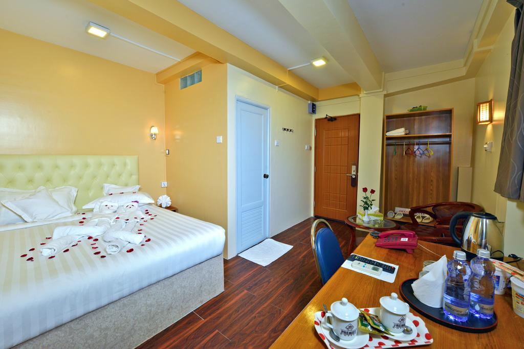 Okkala Hotel Rangun Kültér fotó